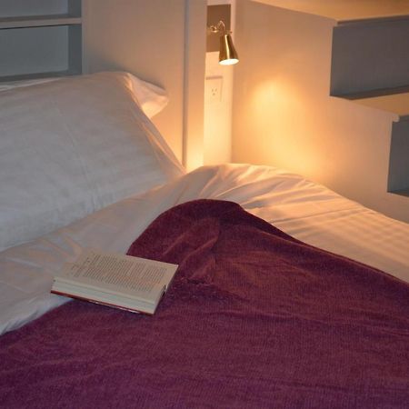 Luna Maya Hostel & Wellness Antigua Buitenkant foto