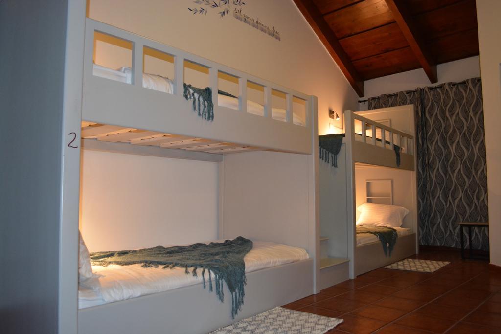 Luna Maya Hostel & Wellness Antigua Buitenkant foto