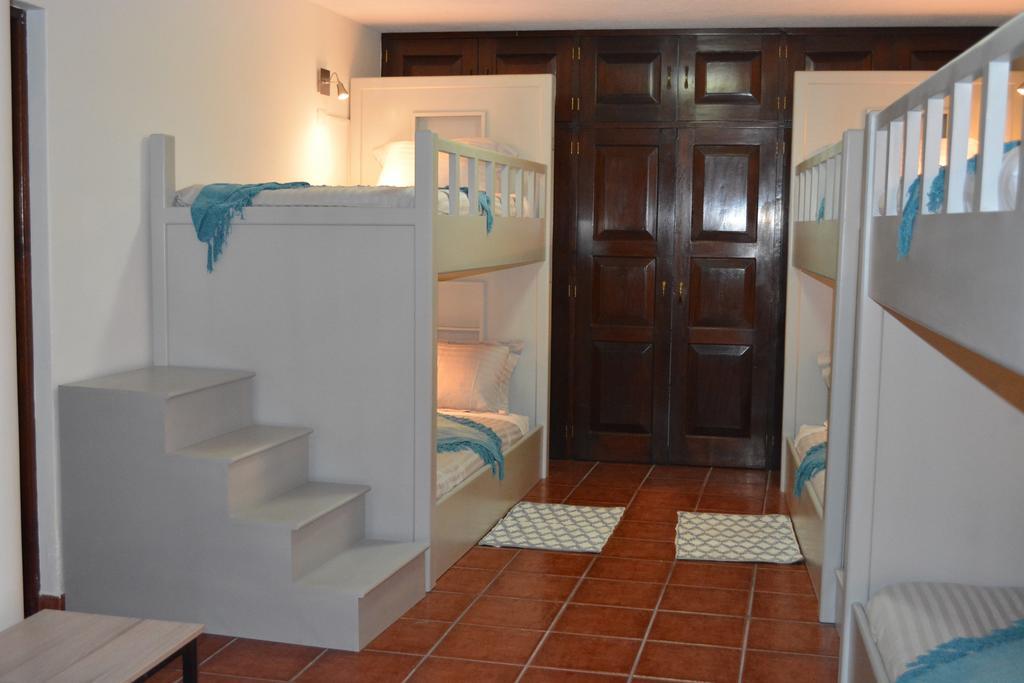 Luna Maya Hostel & Wellness Antigua Buitenkant foto