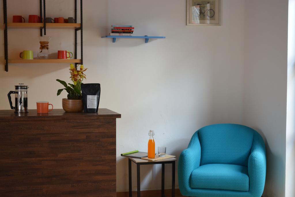 Luna Maya Hostel & Wellness Antigua Buitenkant foto